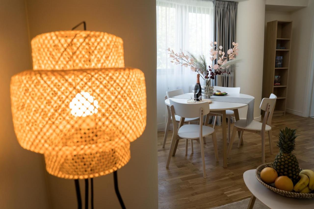 Azaleea Apartments 布加勒斯特 外观 照片