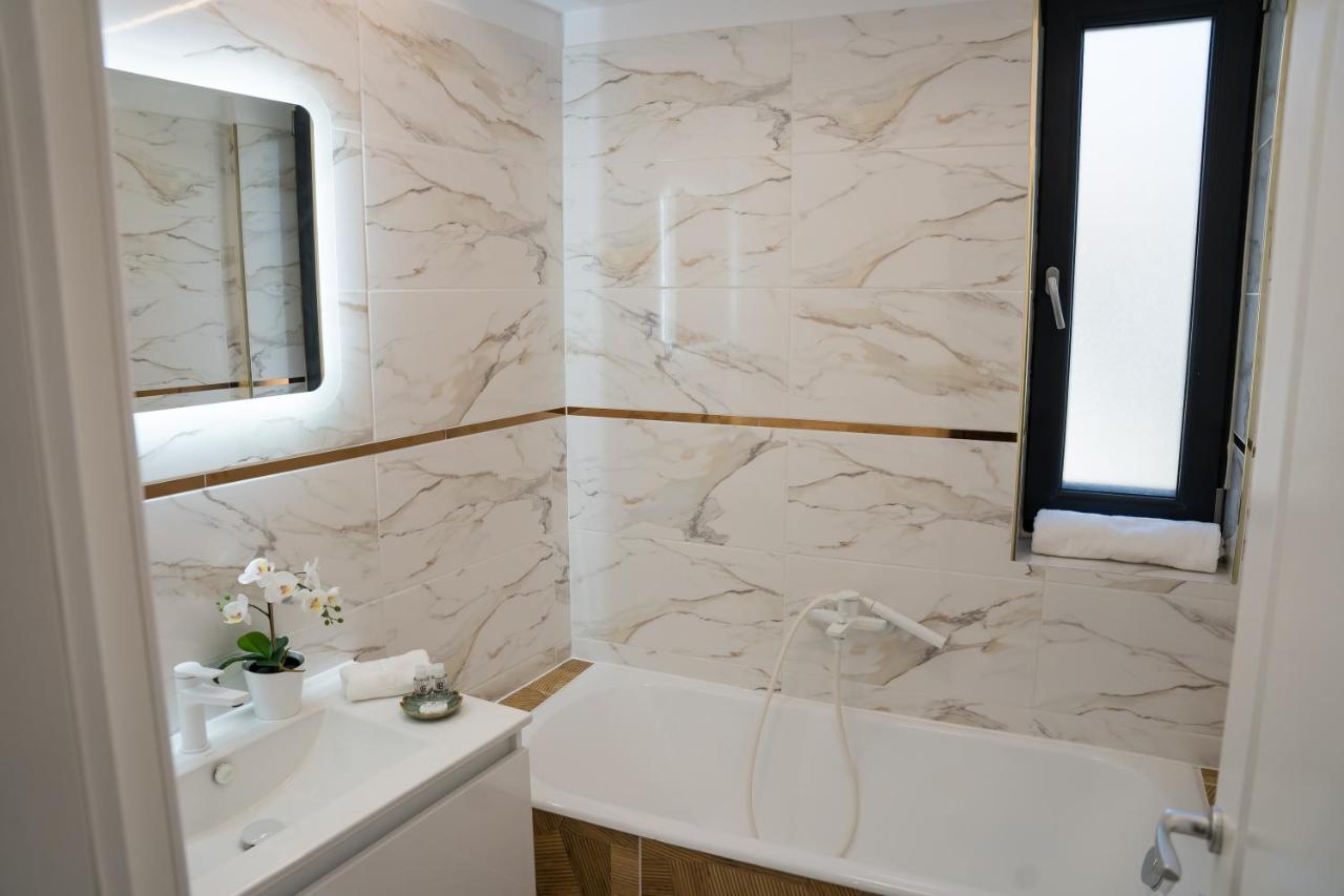 Azaleea Apartments 布加勒斯特 外观 照片