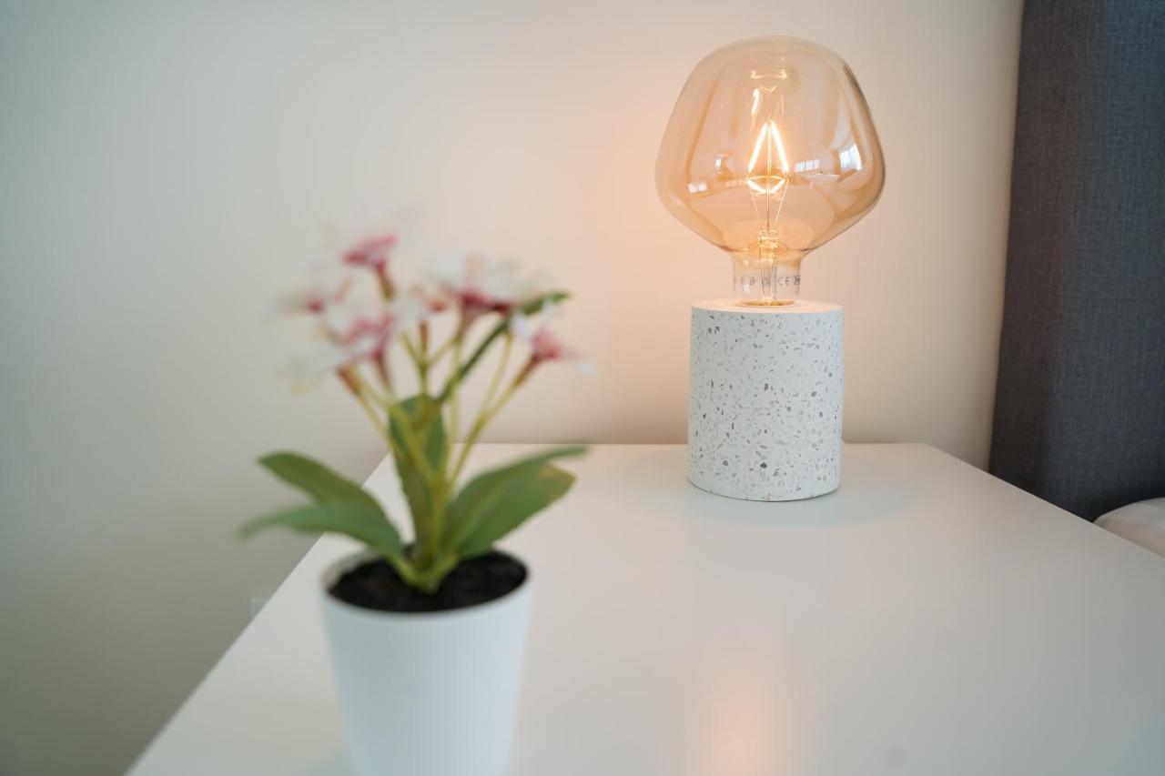Azaleea Apartments 布加勒斯特 外观 照片